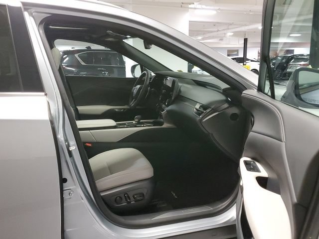 New 2026 Lexus RX 350h w/ Accessory Package (Z1) AWD/4WD image 33