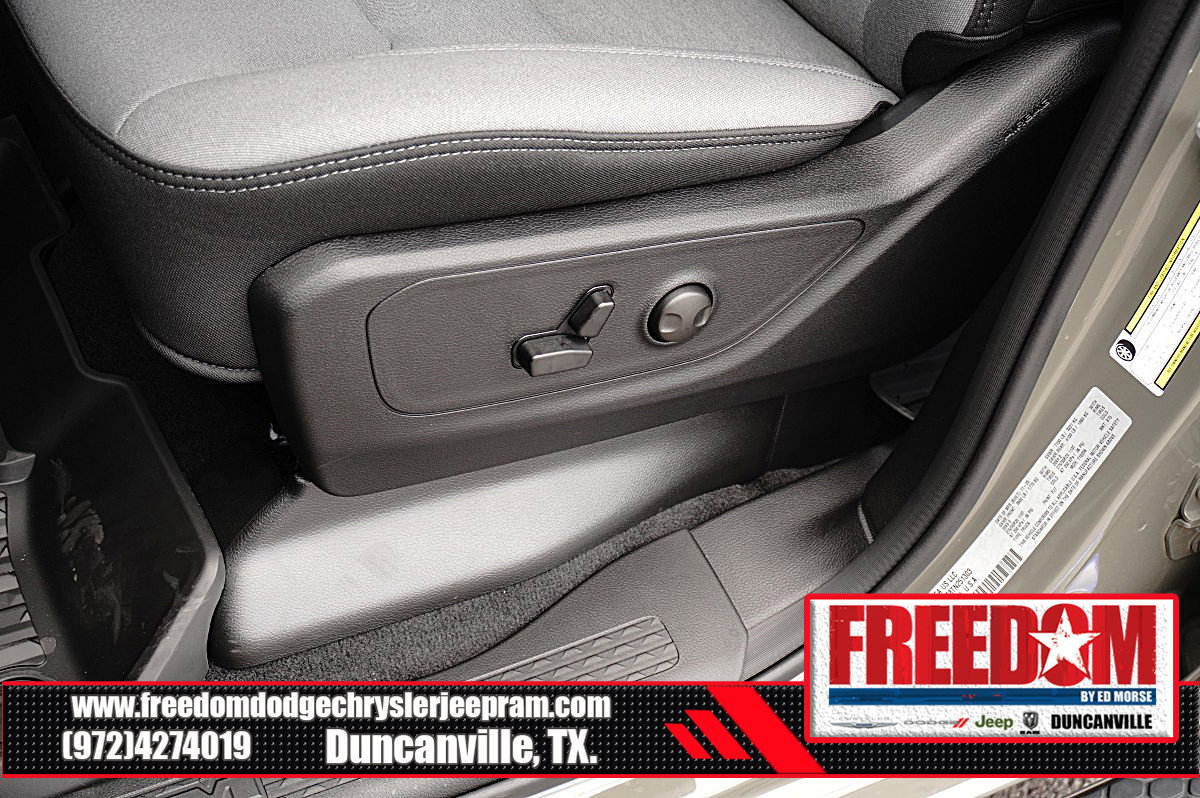 Used 2026 RAM 1500 Big Horn AWD/4WD image 36