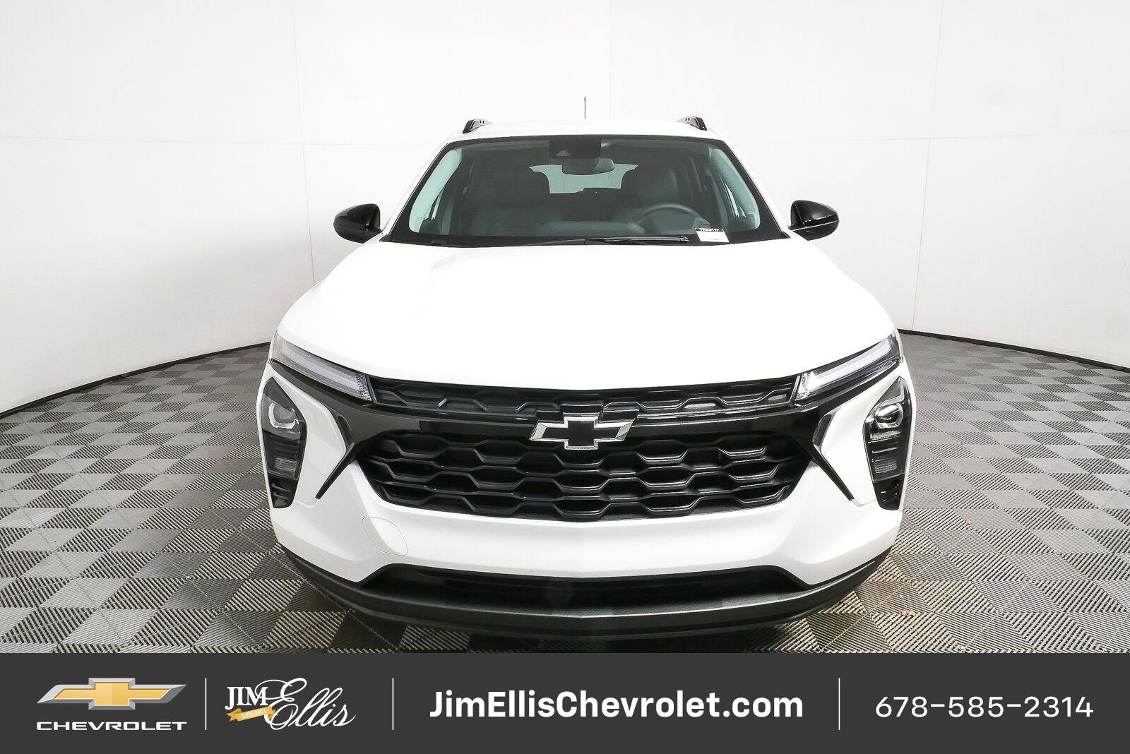 New 2026 Chevrolet Trax LT w/ Driver Confidence Package FWD image 32