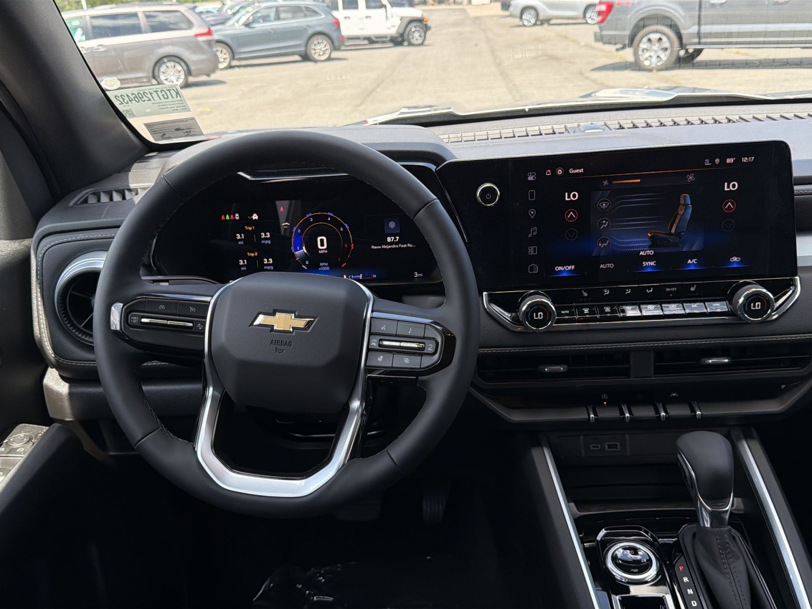 New 2026 Chevrolet Colorado LT w/ LT Convenience Package AWD/4WD image 16