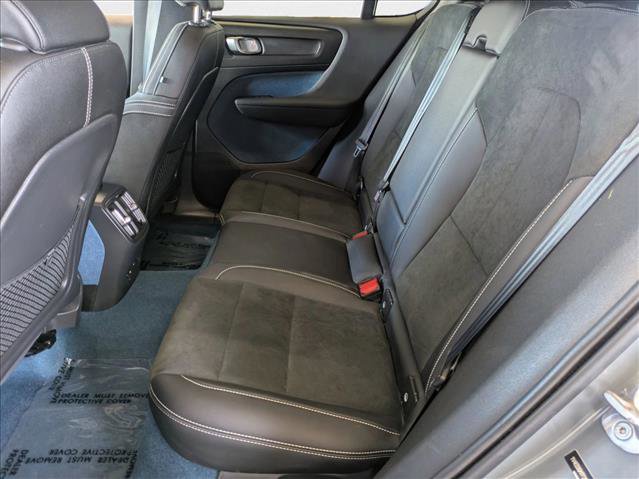 Used 2023 Volvo C40 P8 Recharge Ultimate image 18