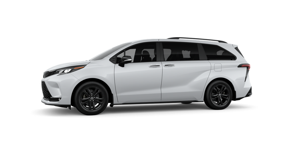 New 2026 Toyota Sienna XSE AWD/4WD image 3