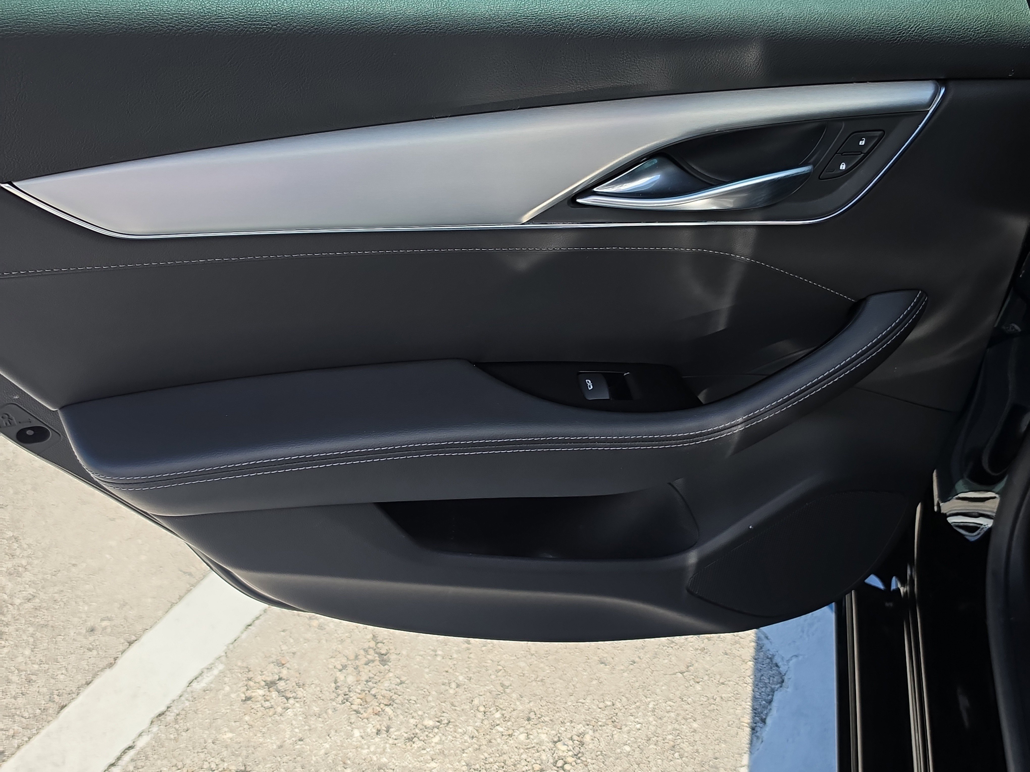 Used 2023 Cadillac CT5 Luxury image 23