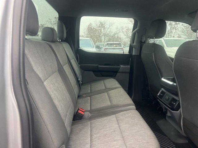 Used 2022 Ford F150 XL w/ Trailer Tow Package image 8