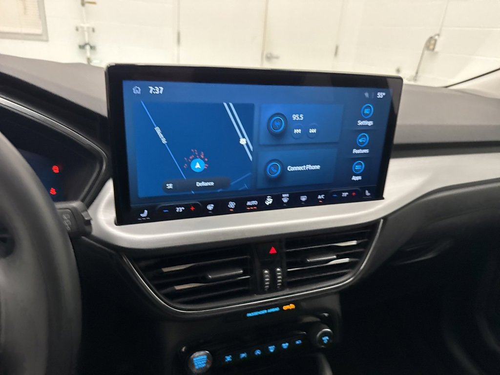 Used 2024 Ford Escape Platinum image 21