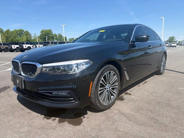 Used 2018 BMW 530e xDrive AWD/4WD image 2