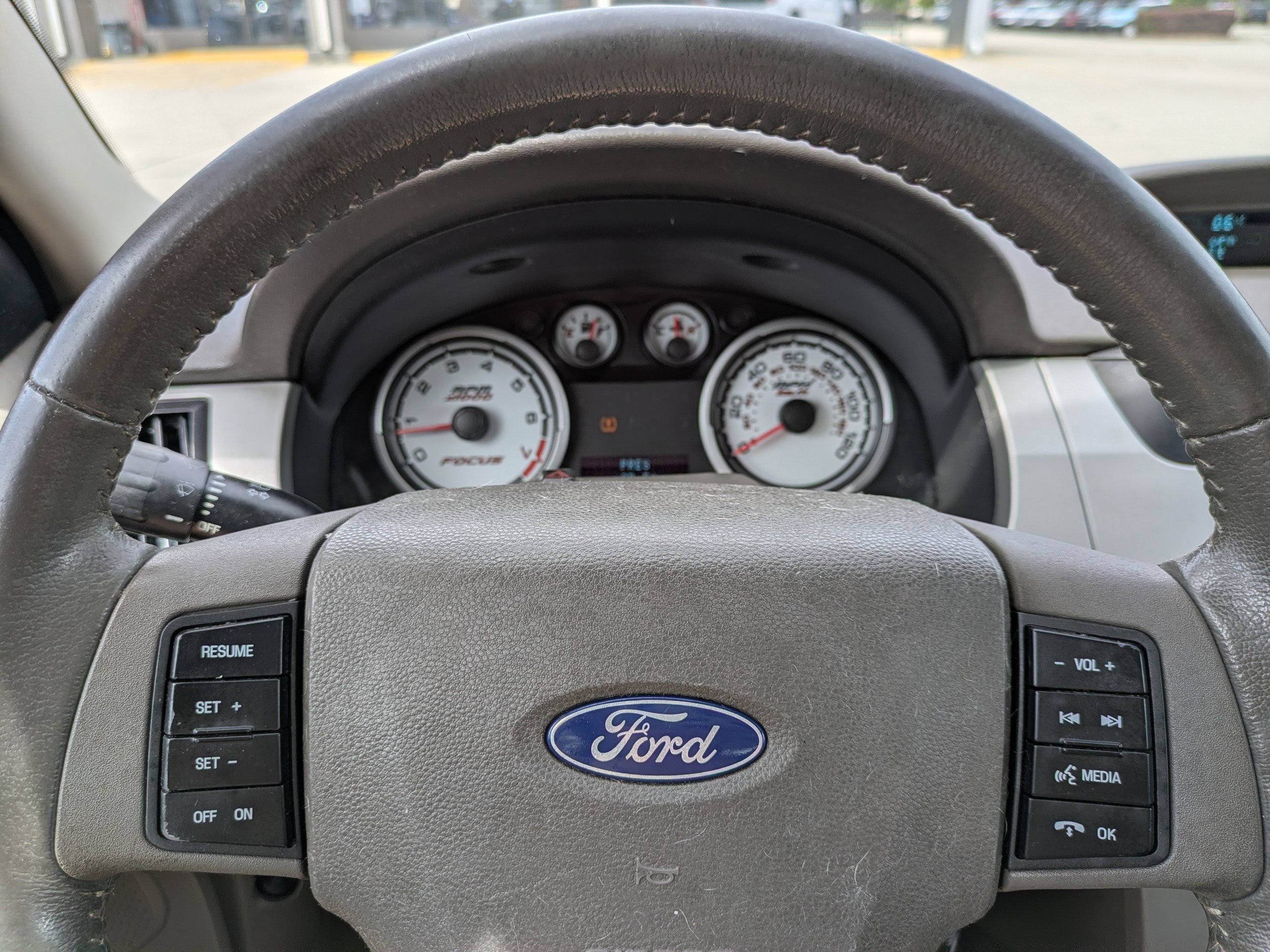 Used 2011 Ford Focus SEL w/ 301A Rapid Spec Order Code image 27