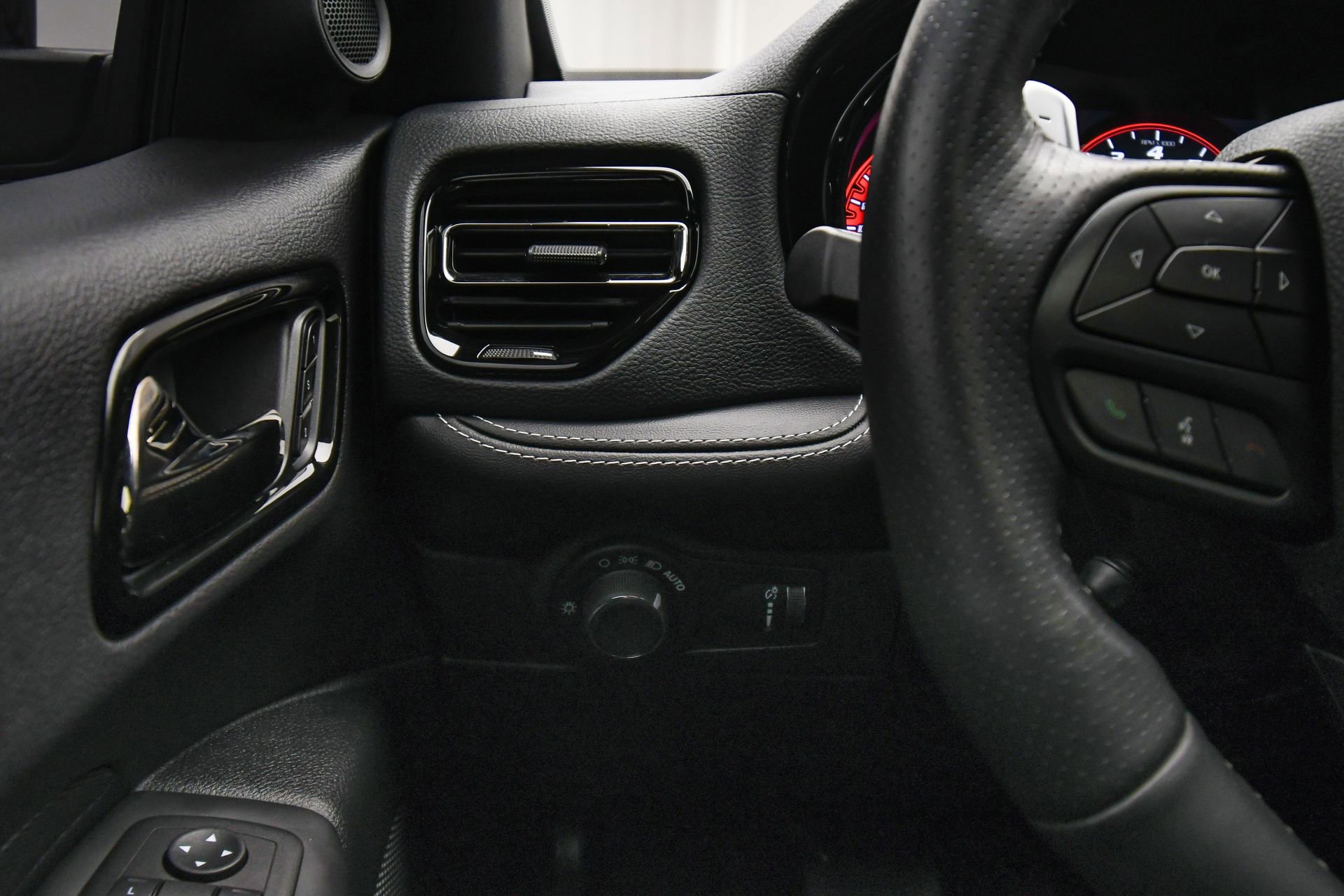 Used 2025 Dodge Durango SRT Hellcat w/ Black Package image 36