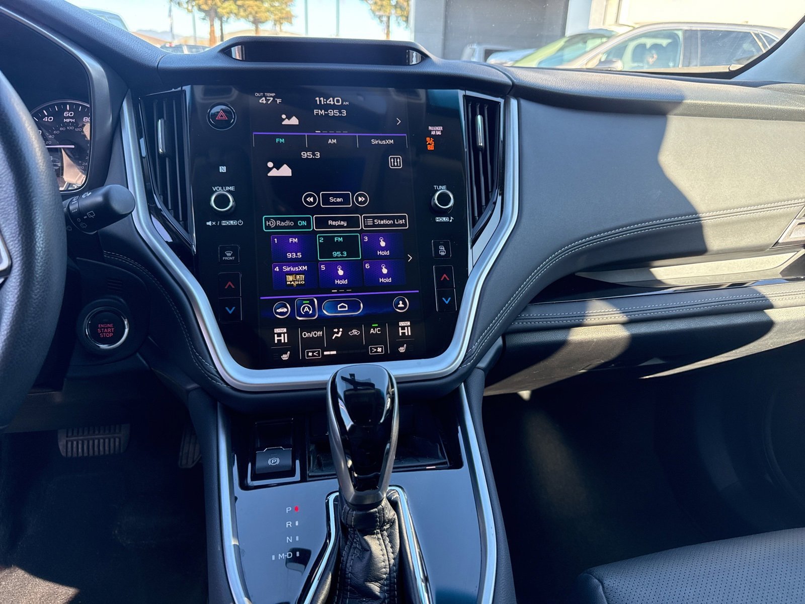 Used 2020 Subaru Outback Limited image 19