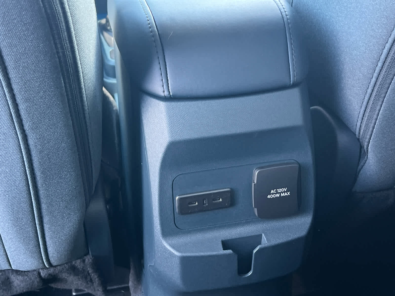 New 2025 Ford Maverick XLT w/ XLT Luxury Package image 24