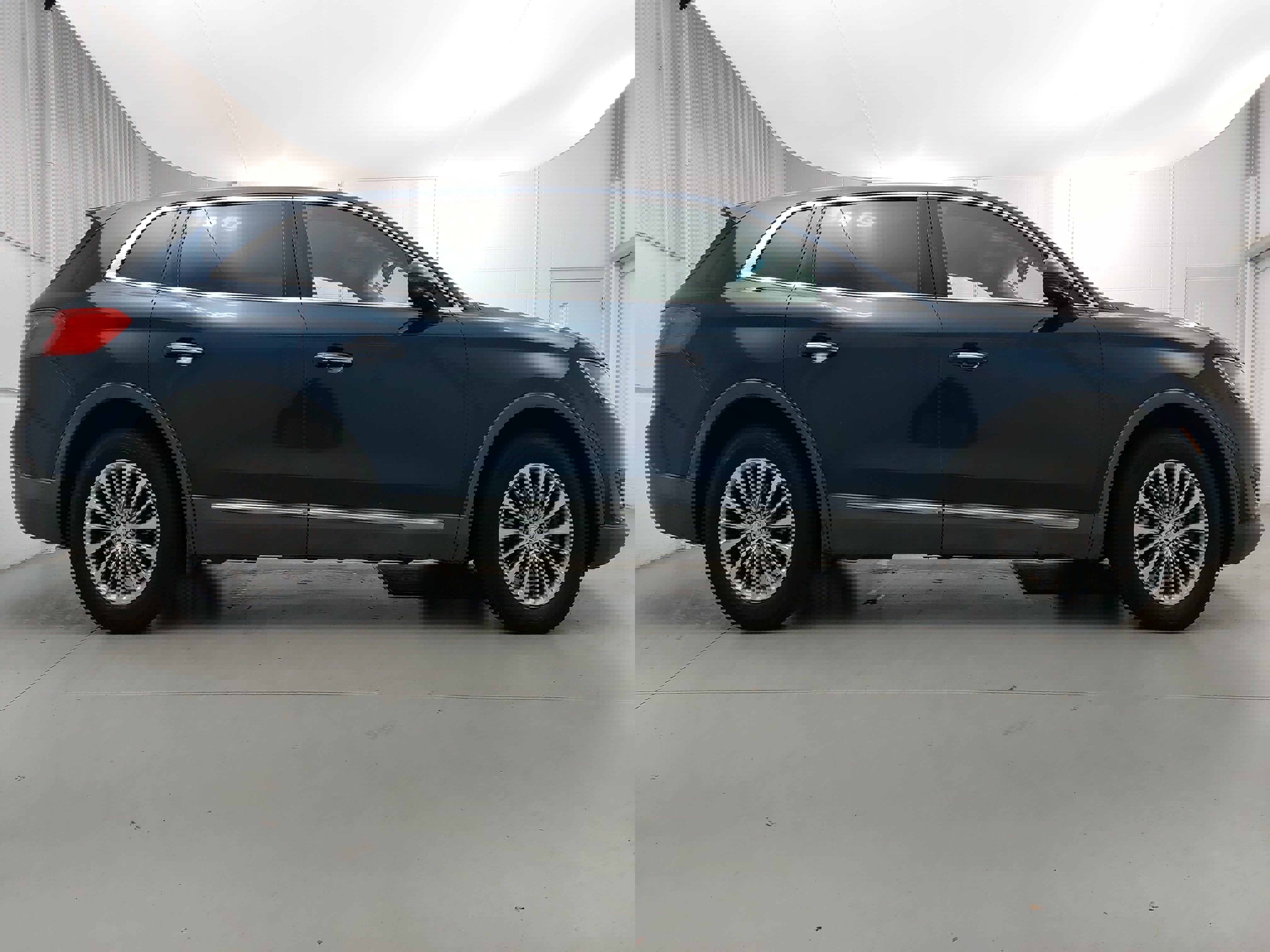 Used 2017 Lincoln MKX Select w/ Select Plus Package image 8