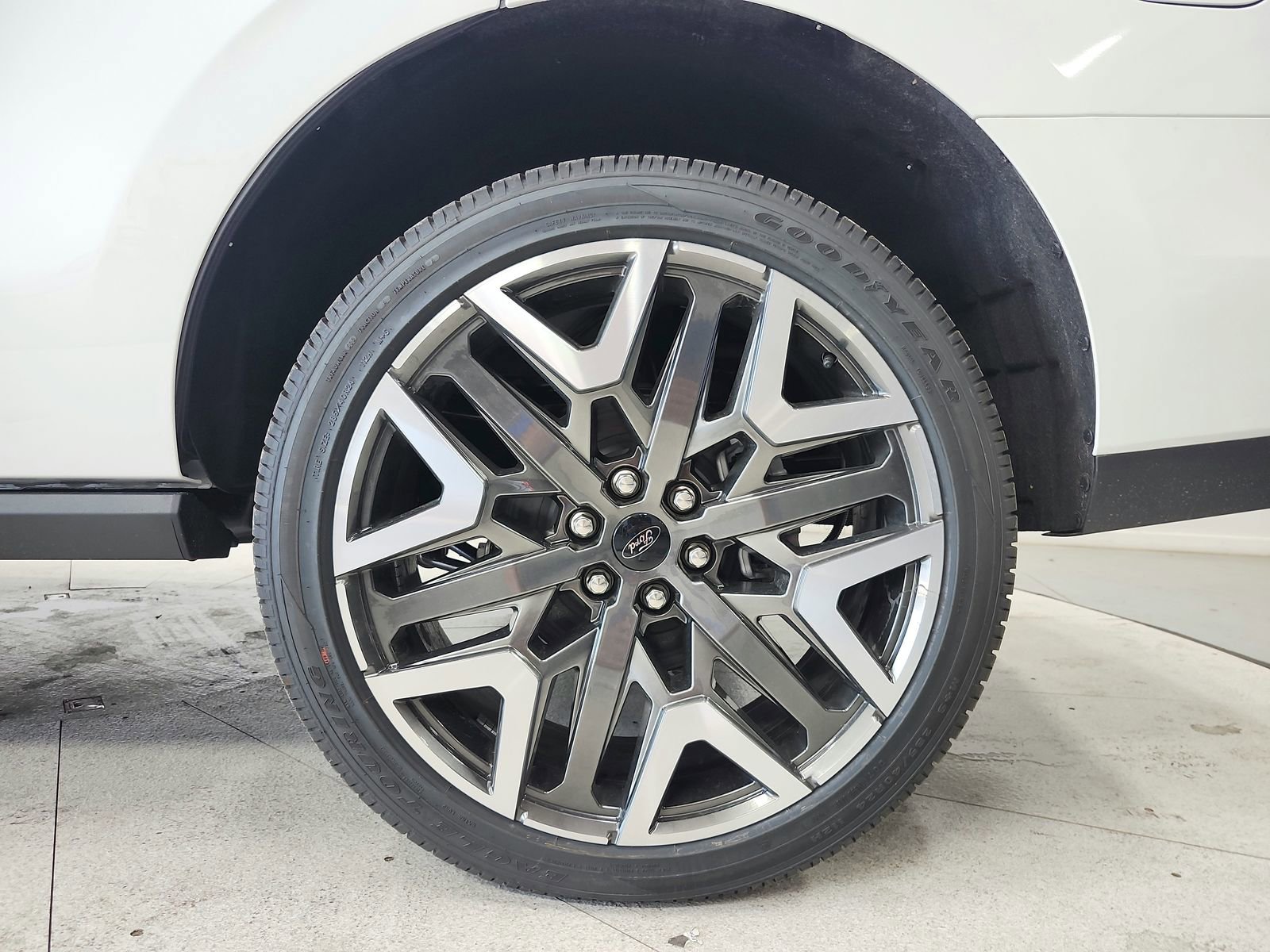 New 2026 Ford Expedition Platinum image 51