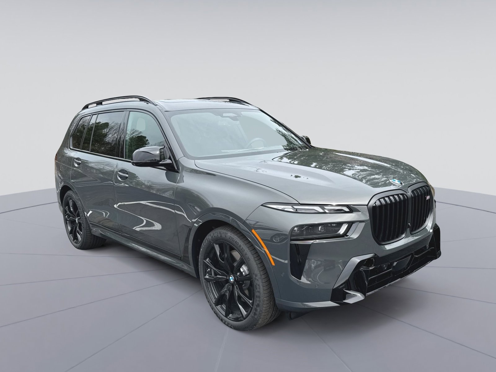 New 2026 BMW X7 M60i image 1