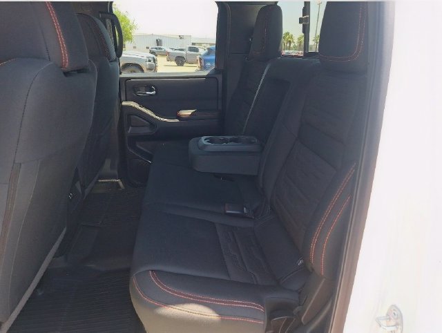 Certified 2025 Nissan Frontier PRO-4X AWD/4WD image 25