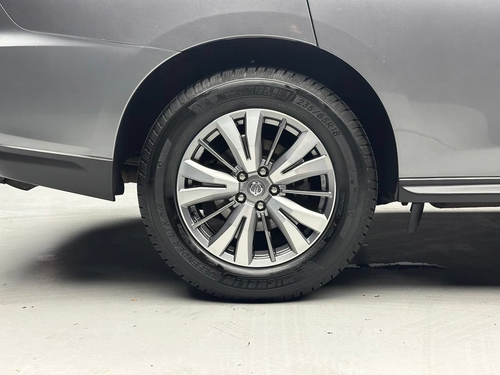 Used 2019 Nissan Pathfinder SL AWD/4WD image 45
