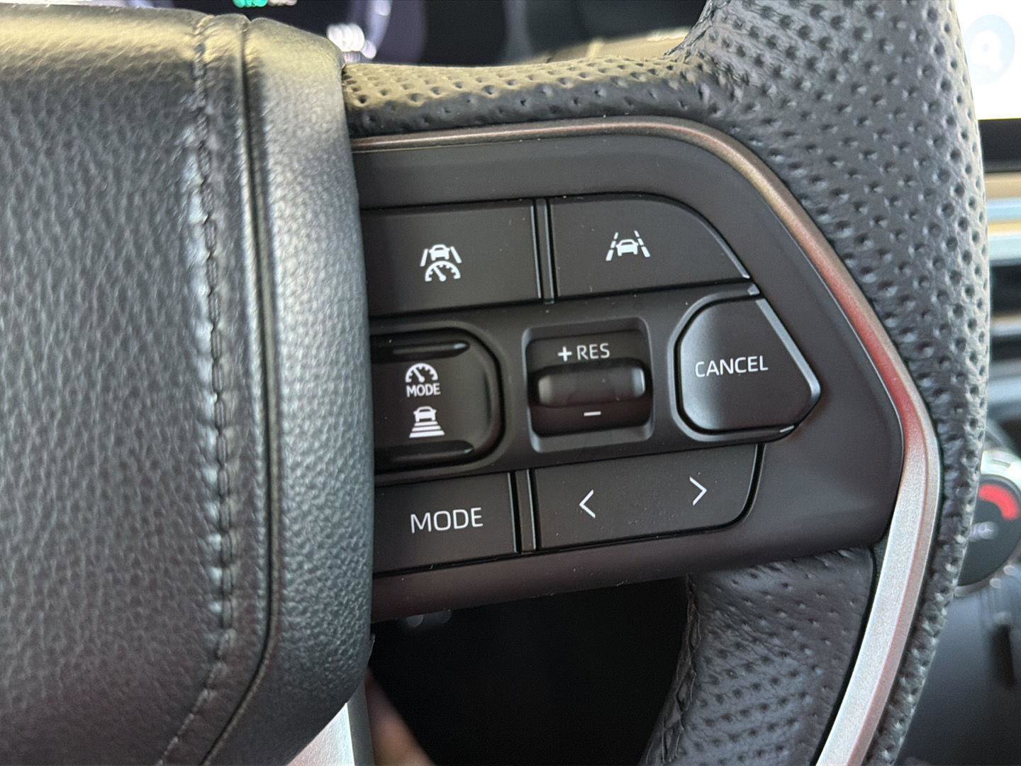 Used 2026 Toyota Tacoma TRD Sport w/ TRD Sport Upgrade Package image 22