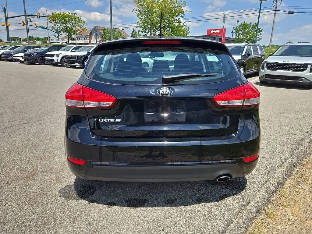 Used 2017 Kia Forte LX FWD image 5