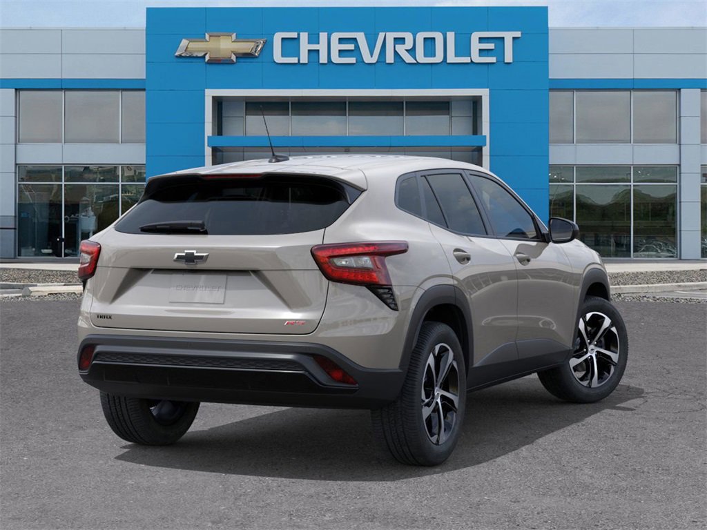New 2026 Chevrolet Trax RS w/ Sunroof Package image 4