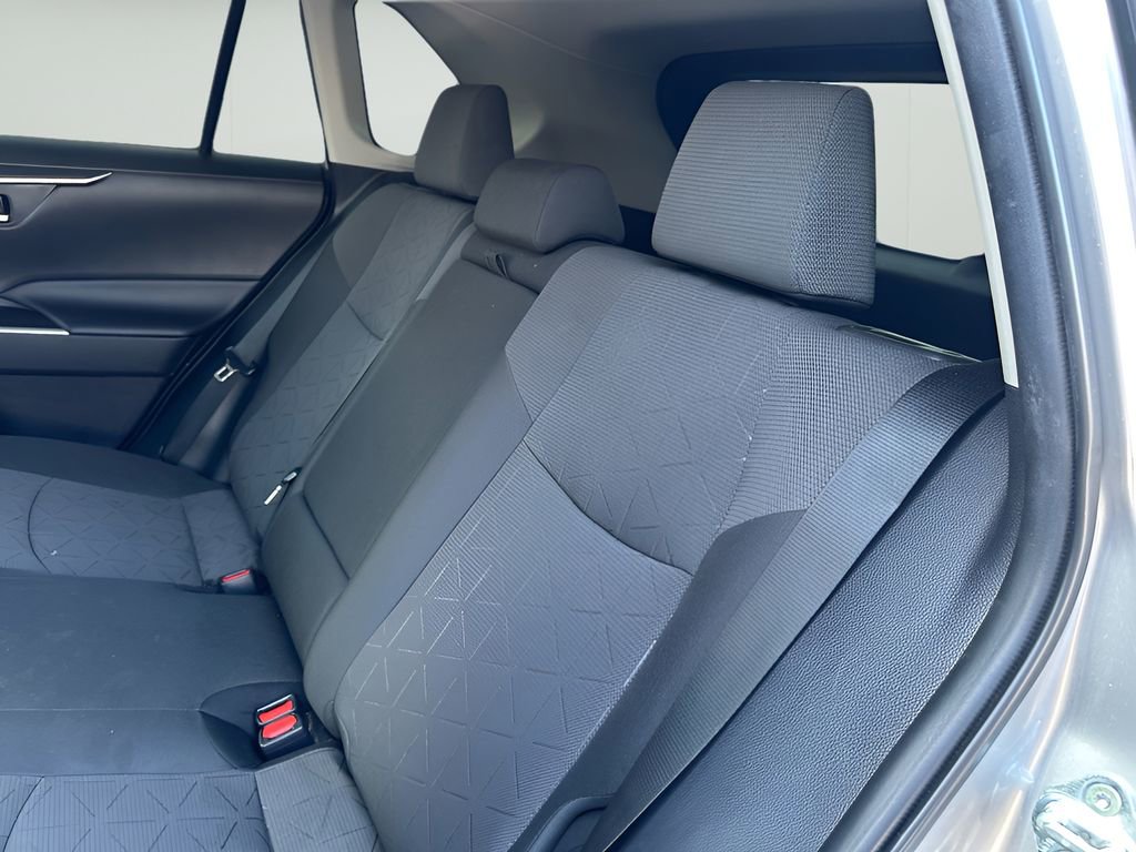 Used 2023 Toyota RAV4 XLE image 26