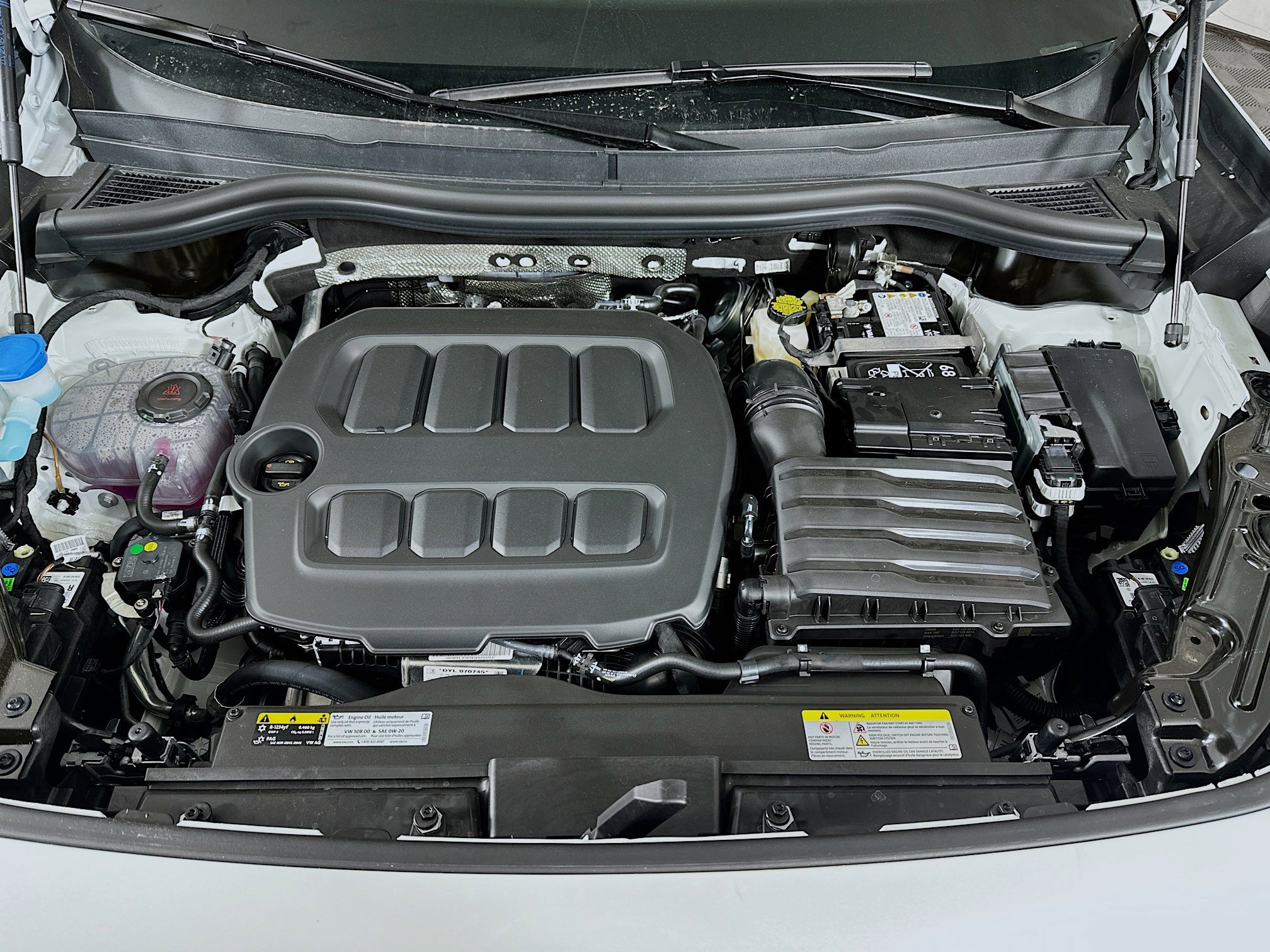 New 2026 Volkswagen Tiguan SE R-Line image 29