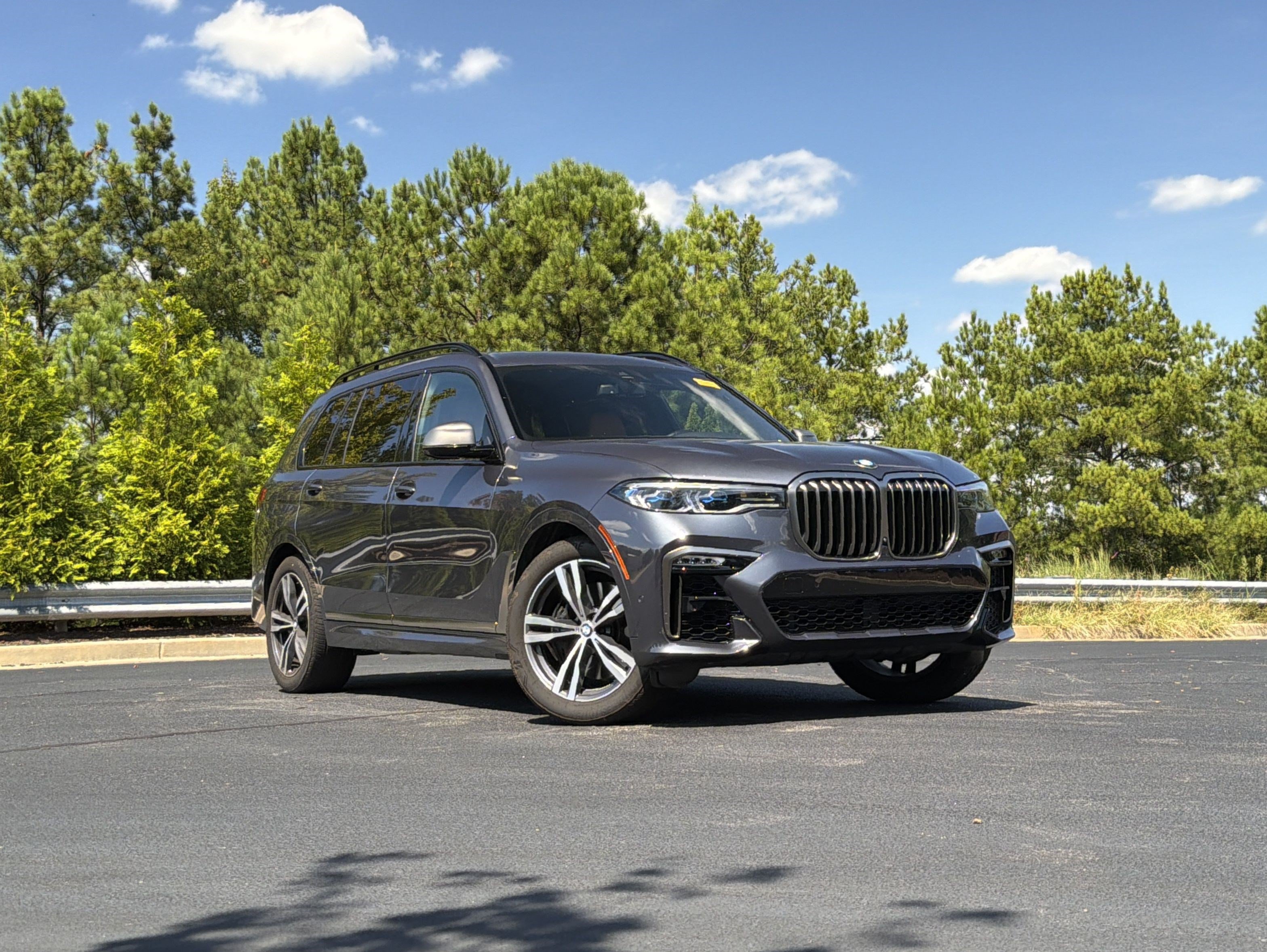 Used 2022 BMW X7 M50i w/ Dynamic Handling Package AWD/4WD video 2