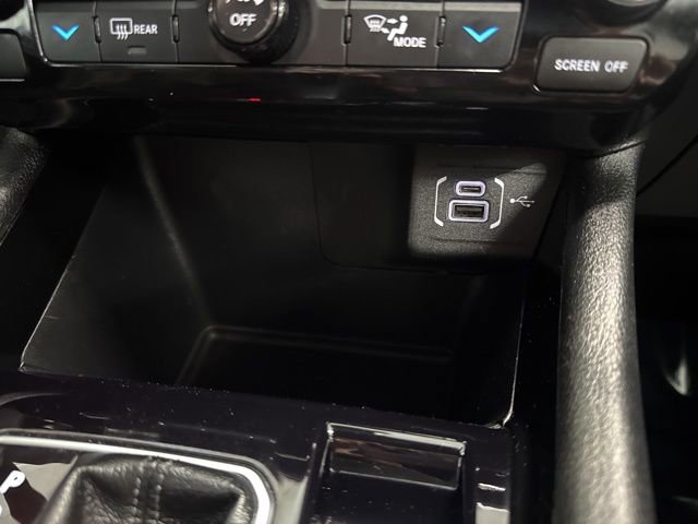 Used 2025 Jeep Compass Limited AWD/4WD image 40