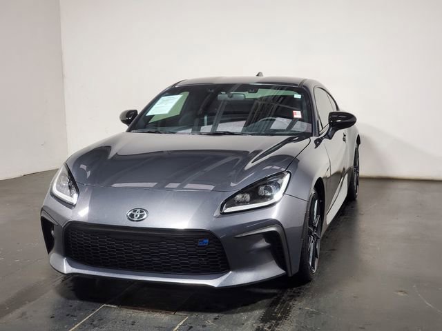 Used 2024 Toyota GR86 Premium image 4