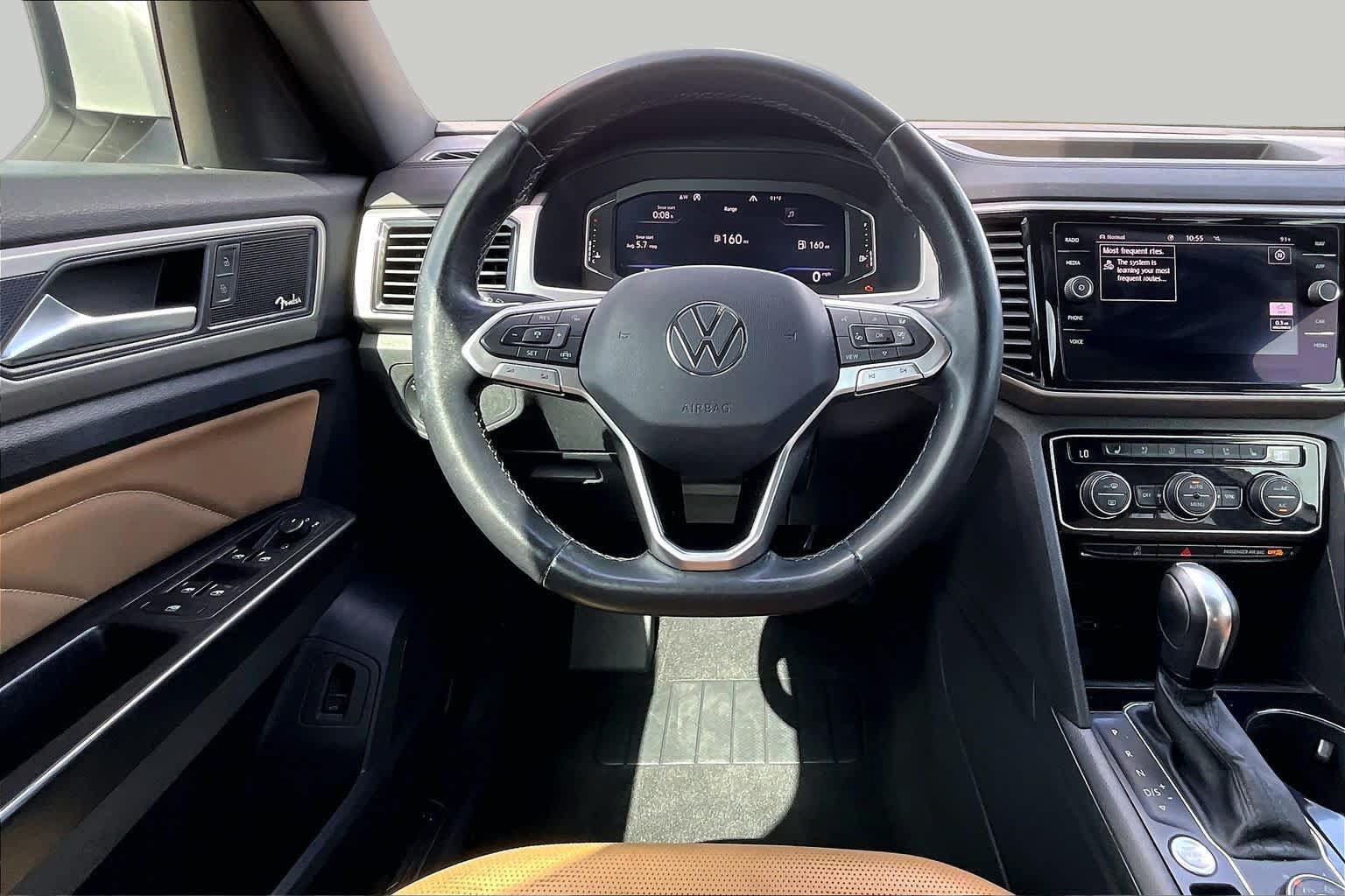 Used 2020 Volkswagen Atlas Cross Sport SEL Premium w/ Cross Sport MDO Package AWD/4WD image 5