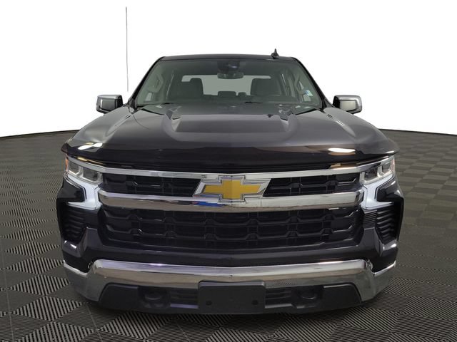 Used 2023 Chevrolet Silverado 1500 LT AWD/4WD image 2