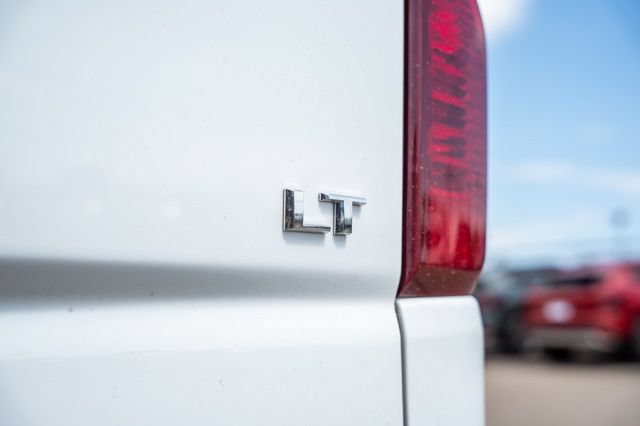 Used 2022 Chevrolet Silverado 2500 LT AWD/4WD image 11