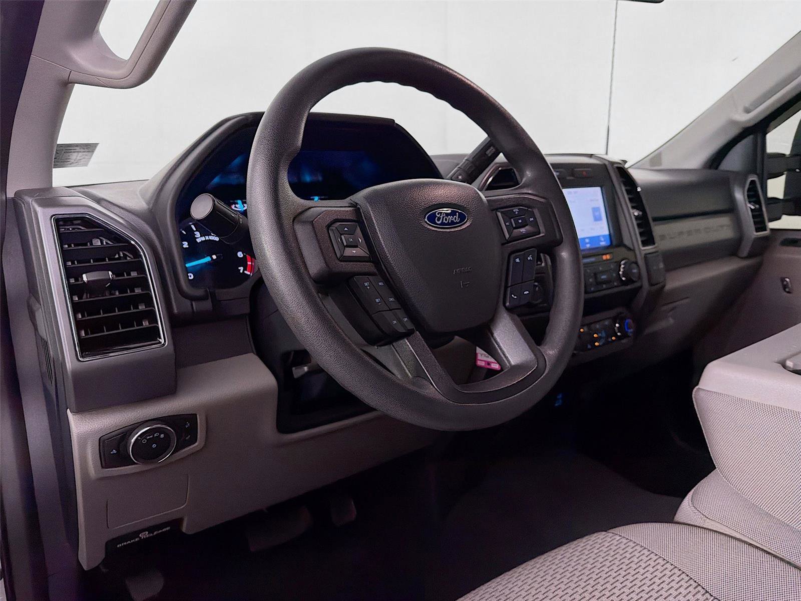 Used 2022 Ford F250 XLT AWD/4WD image 9