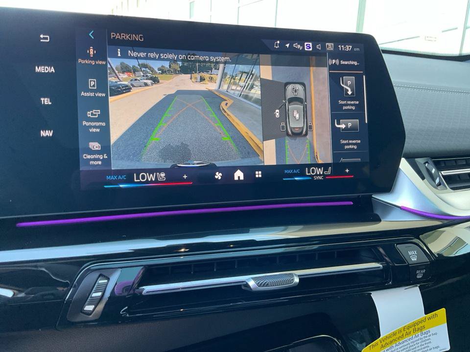 New 2027 BMW X2 xDrive28i AWD/4WD image 19