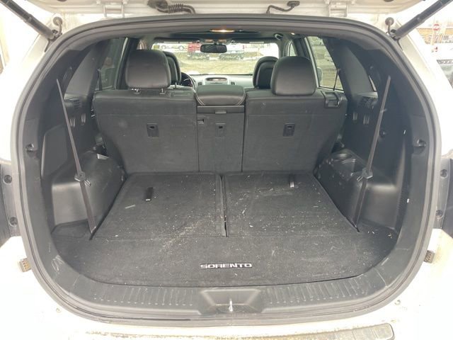 Used 2015 Kia Sorento SX image 10