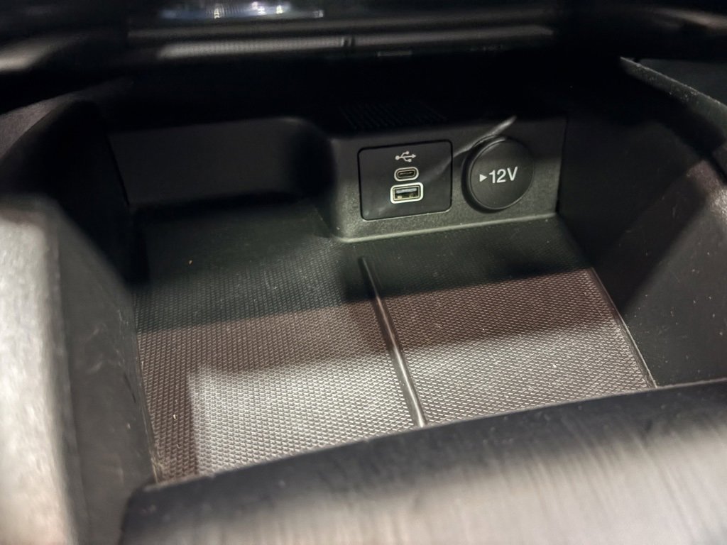 Certified 2024 Ford Escape Base image 17