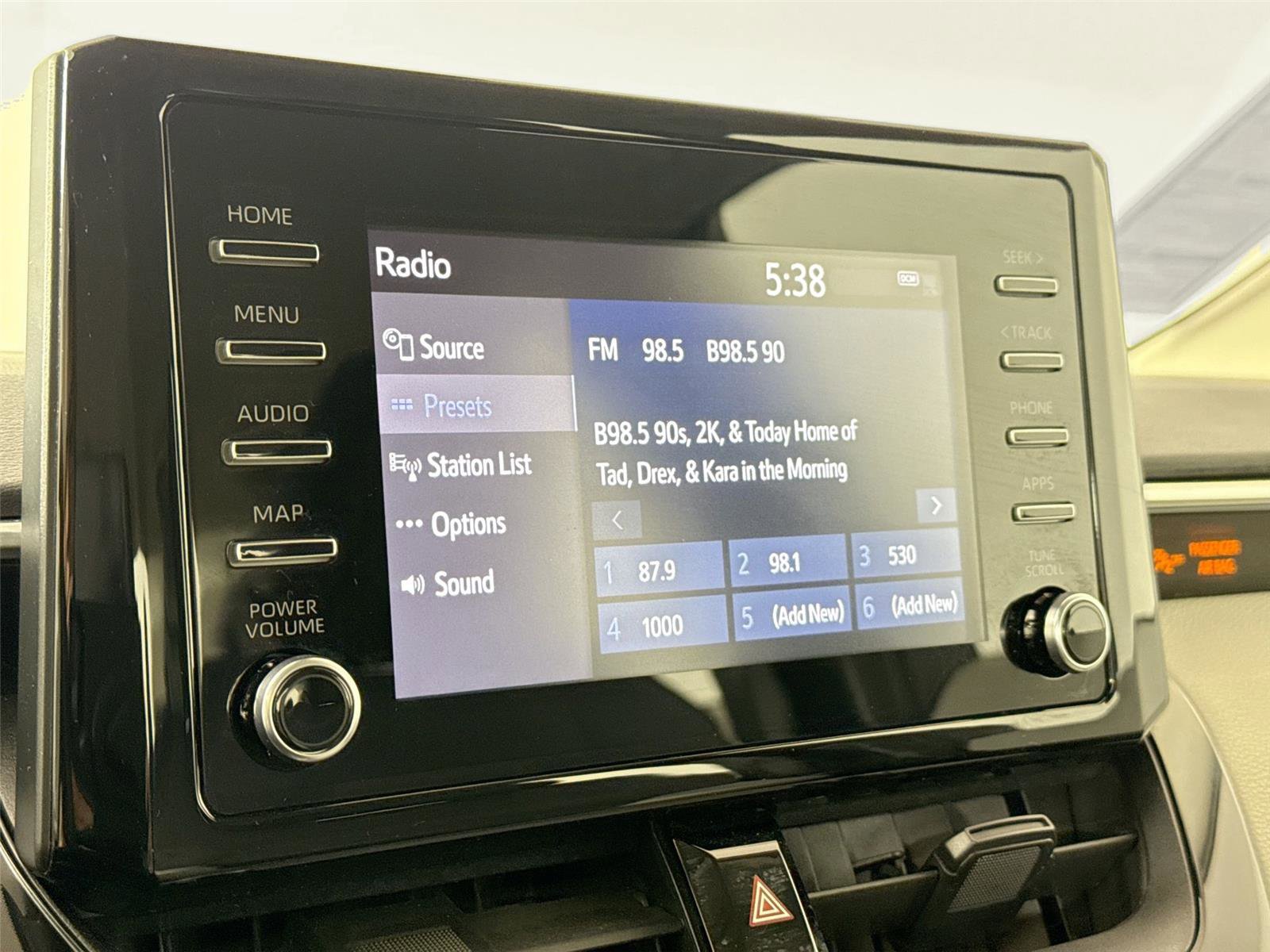 Certified 2020 Toyota Corolla L image 28