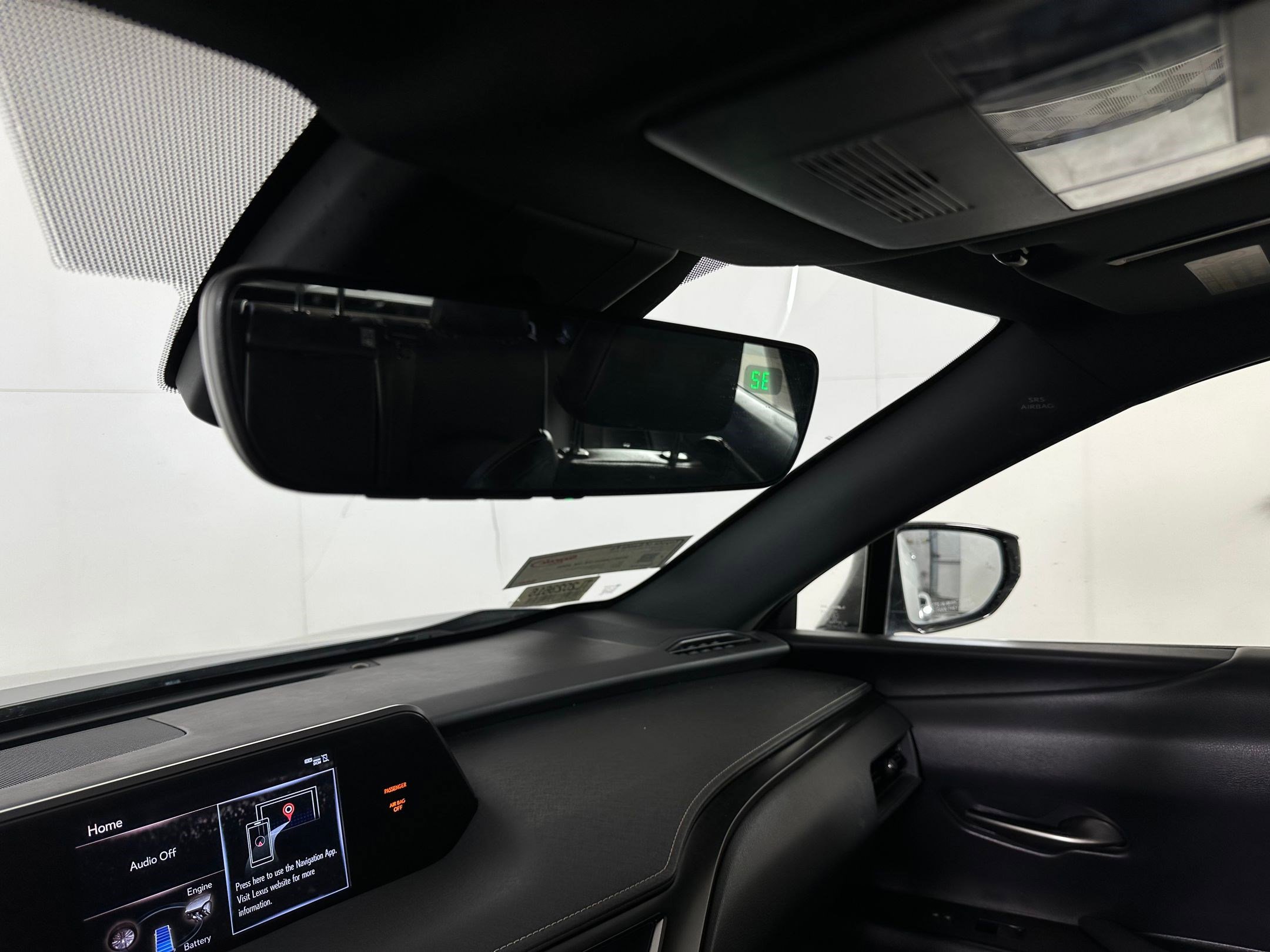 Used 2020 Lexus UX 250h w/ Premium Package image 18