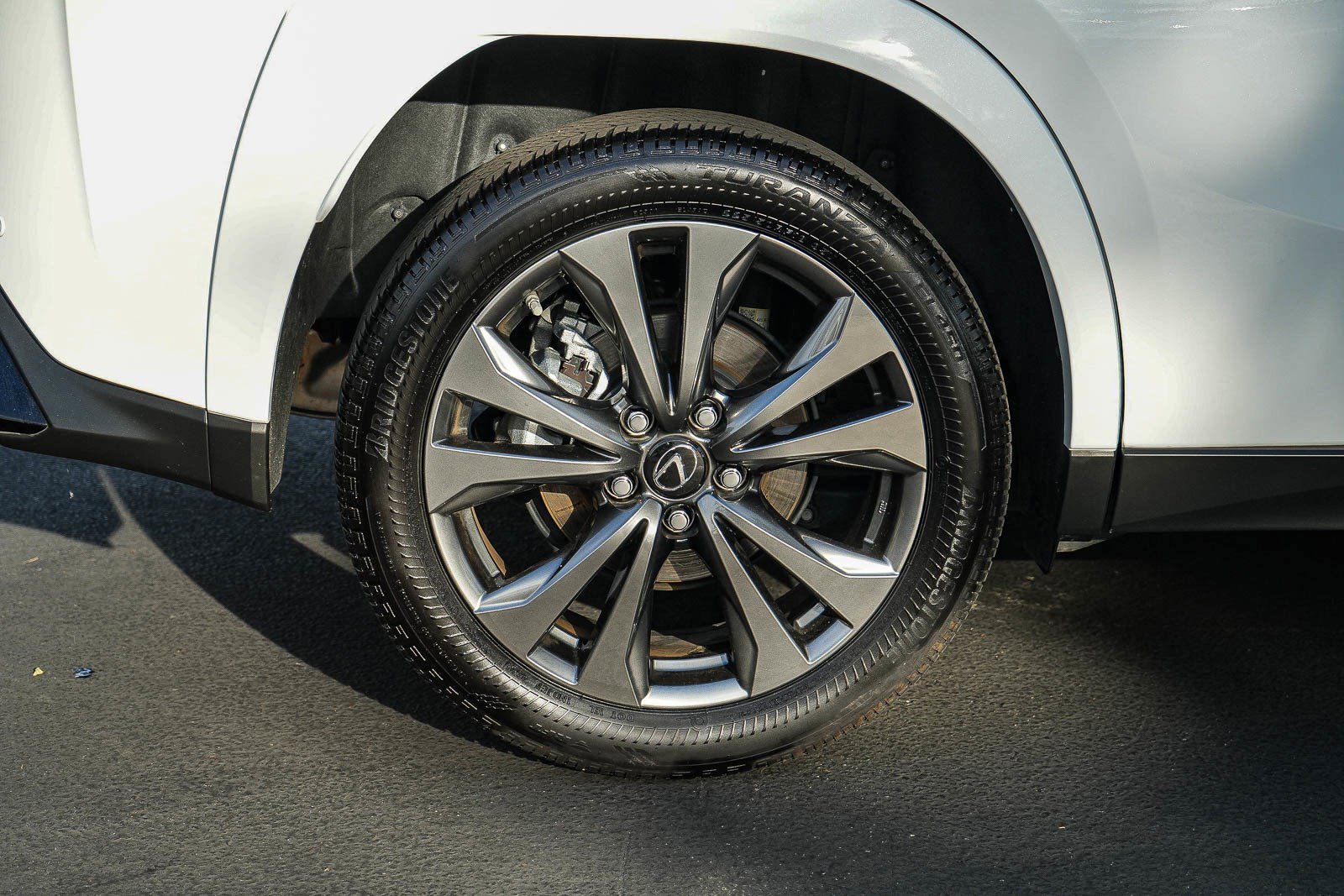 Used 2024 Lexus UX 250h F Sport FWD image 12