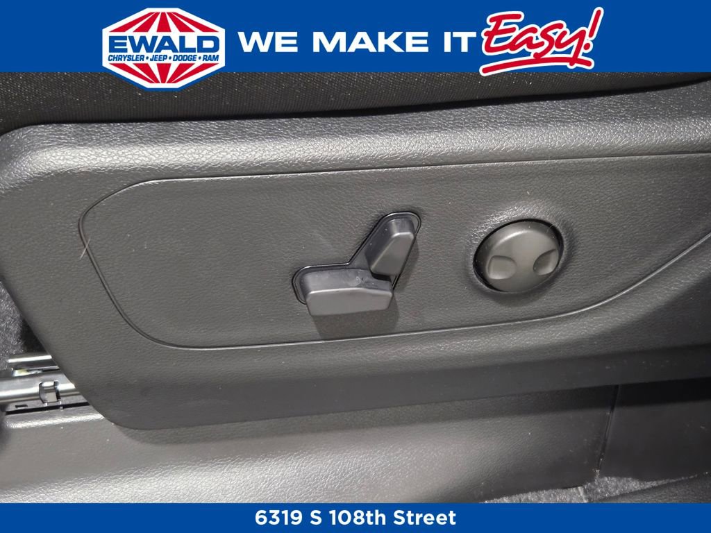 New 2026 RAM 1500 Big Horn image 24