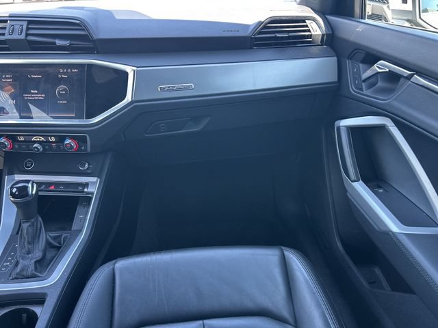 Used 2023 Audi Q3 2.0T Premium AWD/4WD image 16