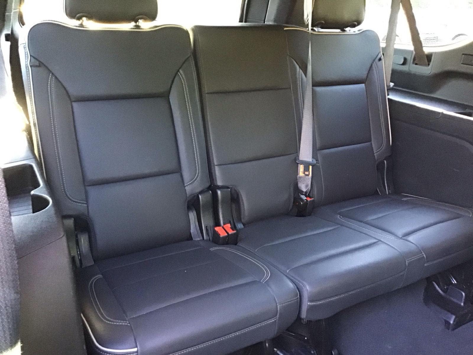 Used 2024 Chevrolet Suburban Premier w/ Premium Package AWD/4WD image 7