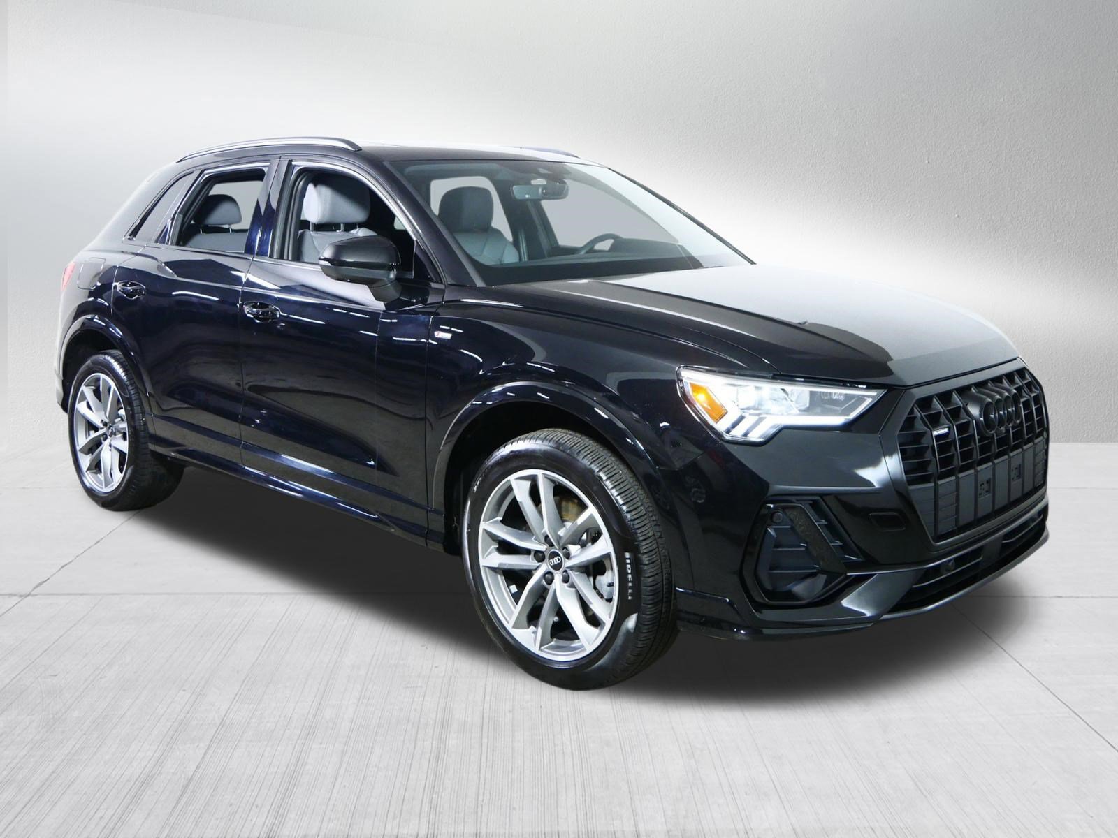 Used 2024 Audi Q3 2.0T Premium Plus AWD/4WD image 1