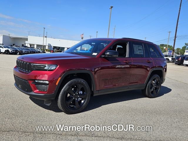 New 2025 Jeep Grand Cherokee Limited w/ Luxury Tech Group II image 3
