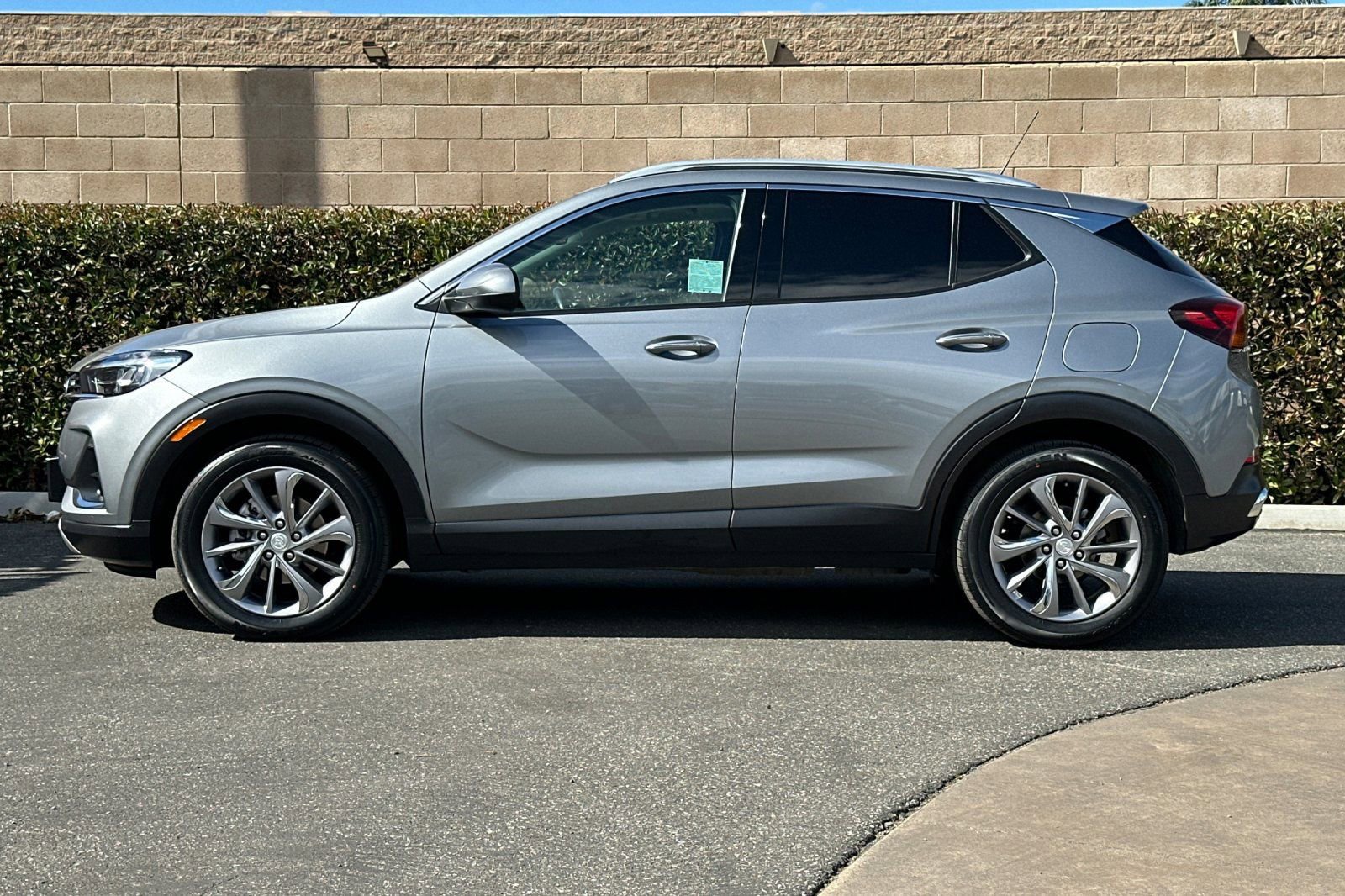 Certified 2023 Buick Encore GX Essence w/ Experience Buick Package image 7