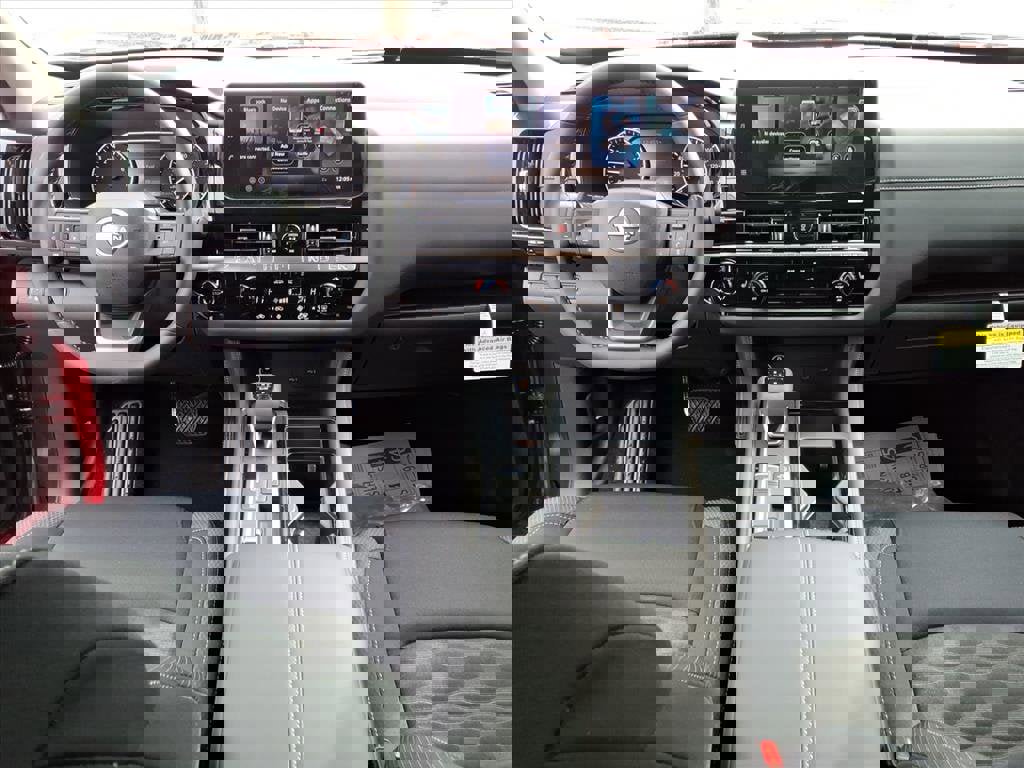 New 2026 Nissan Pathfinder SV image 5