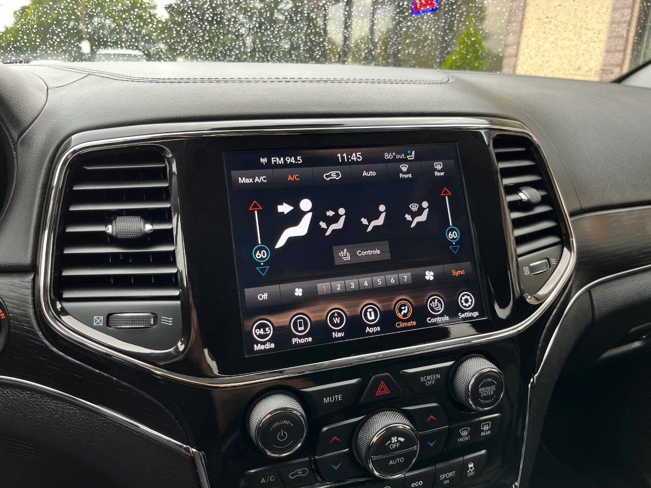 Used 2021 Jeep Grand Cherokee Summit w/ Platinum Series Group image 28