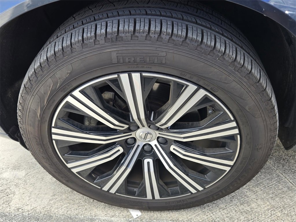 Used 2021 Volvo XC90 T6 Inscription image 11