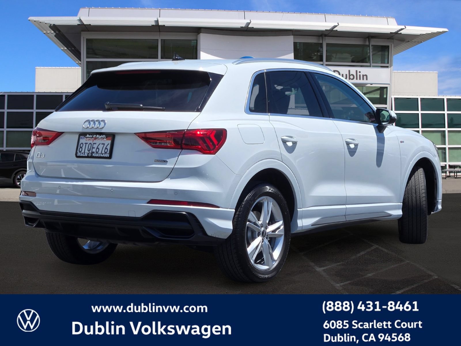 Used 2021 Audi Q3 2.0T Premium w/ Convenience Package AWD/4WD image 4