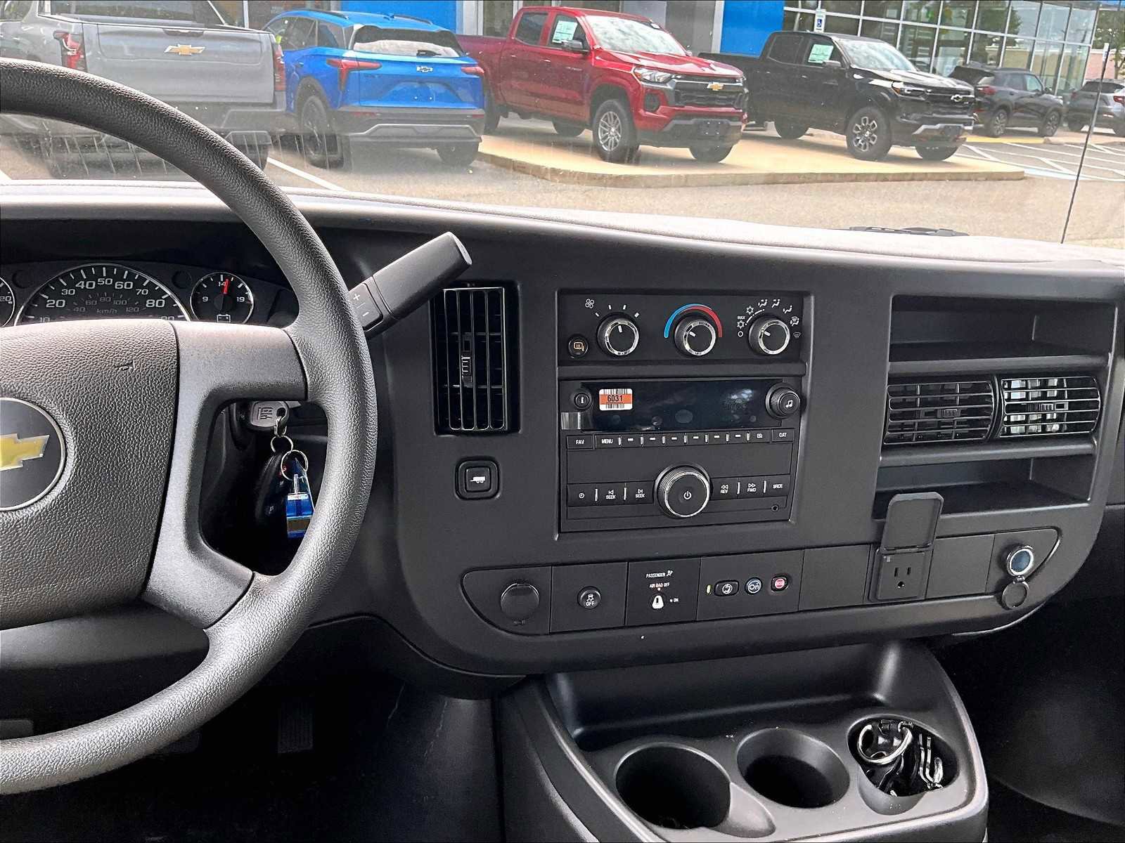 New 2025 Chevrolet Express 2500 w/ Driver Convenience Package image 13