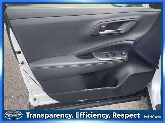 Used 2023 Toyota Crown AWD/4WD image 16