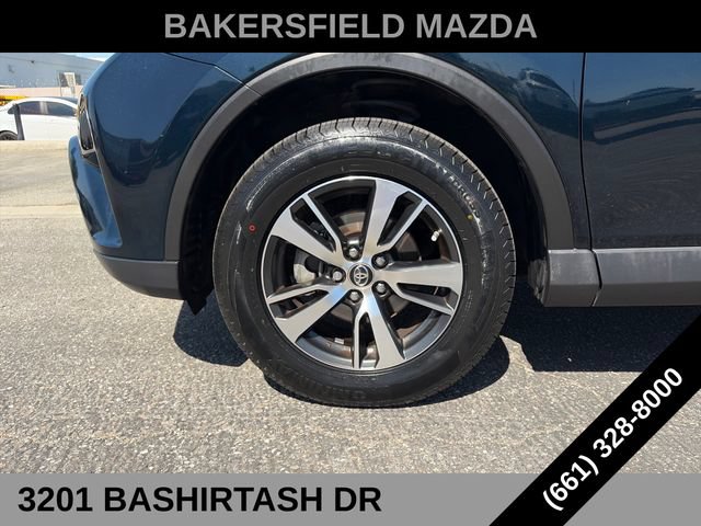 Used 2018 Toyota RAV4 XLE FWD image 25